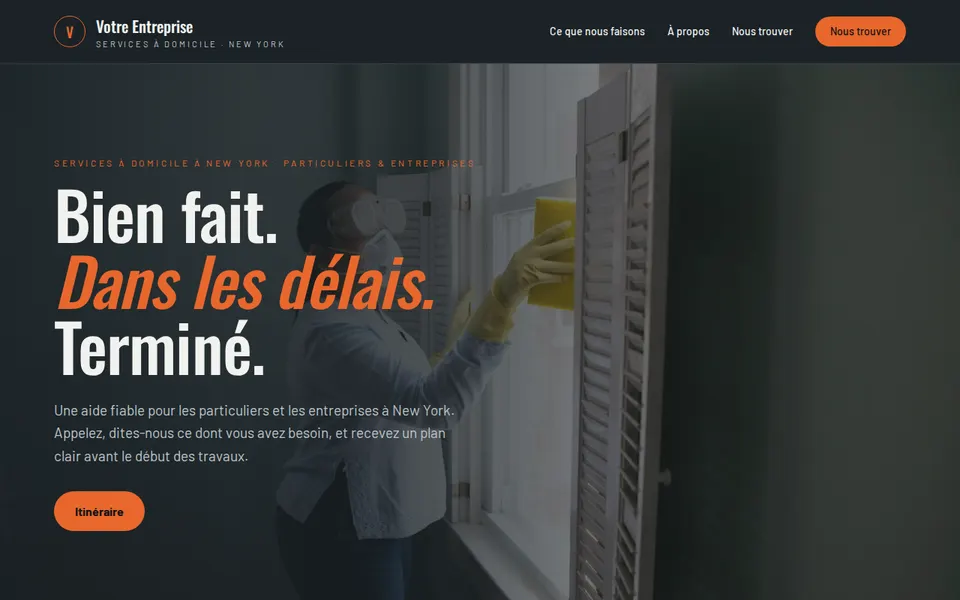 Modèle d’exemple pour artisans et services à domicile : le haut de la page d’accueil, avec le nom d’exemple « Votre Entreprise »